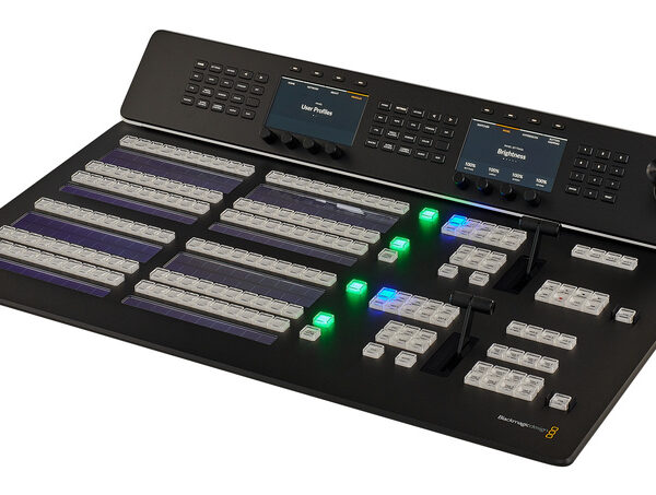 Blackmagic Design ATEM 2 M/E Advanced Panel 20