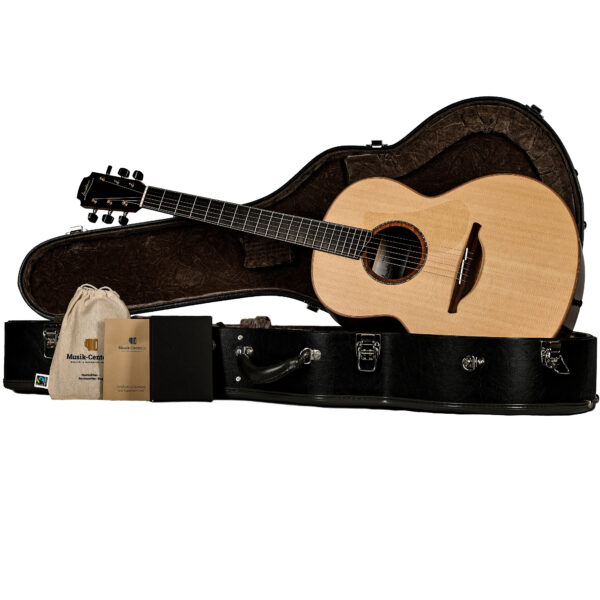 Taylor Custom Grand Auditorium